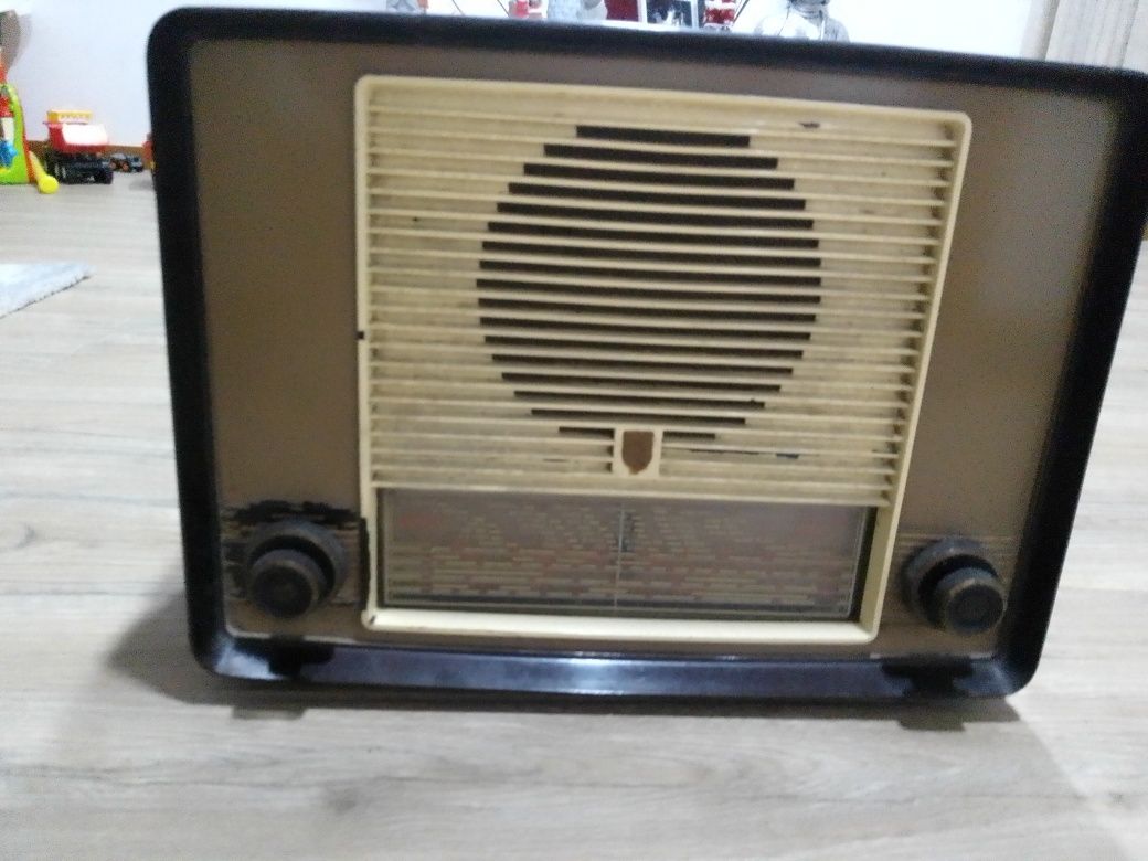 Rádio antigo Philips