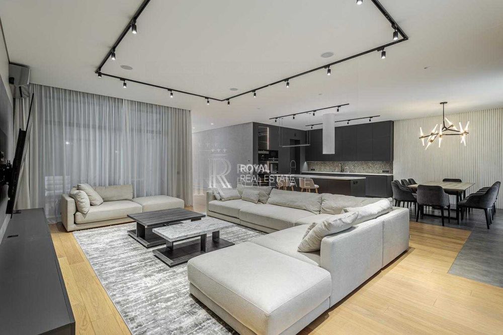 Продаж Будинок Київ Оболонь "Чорнобилець" озеро 432 м² 15 соток 6 кімн