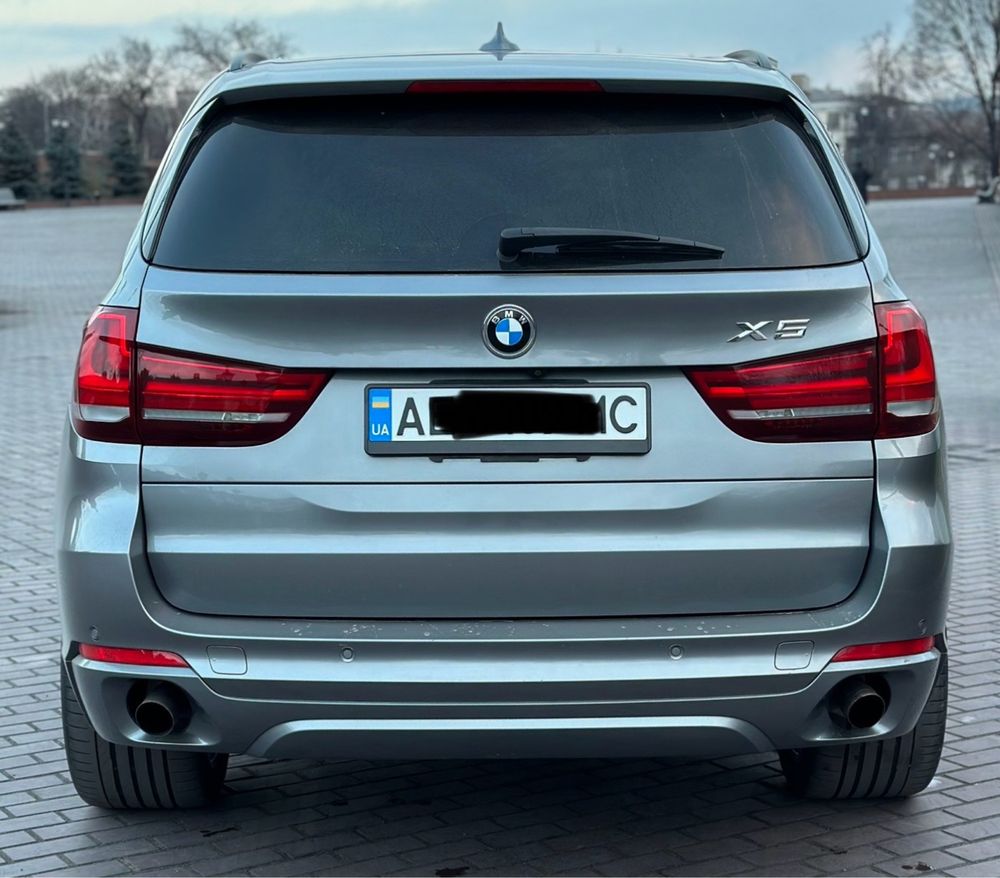 Продам BMW X5 3.0 бензин