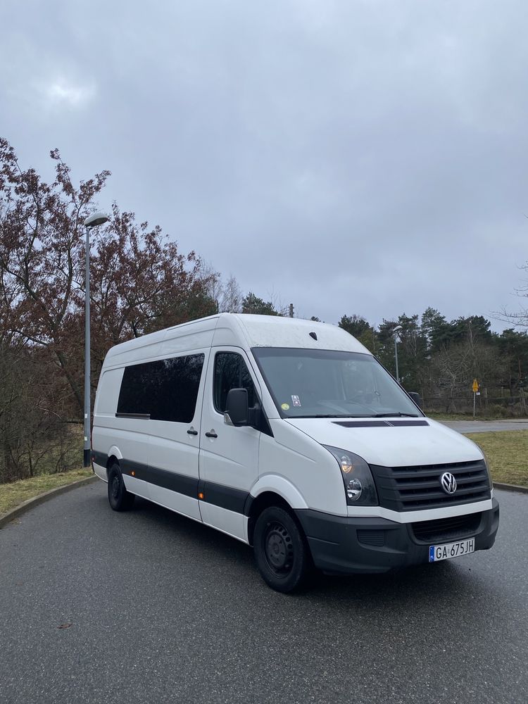 wynajem 9 osobowy bus VW Crafter