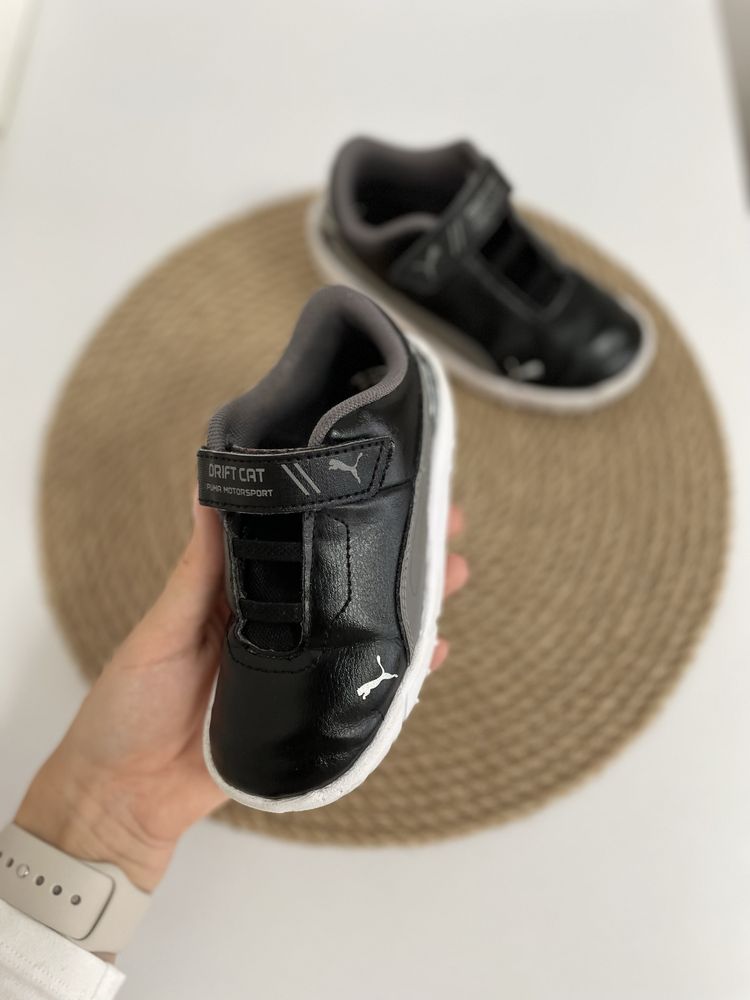 Кросівки на липучках Puma 16 см 2,5-3 роки