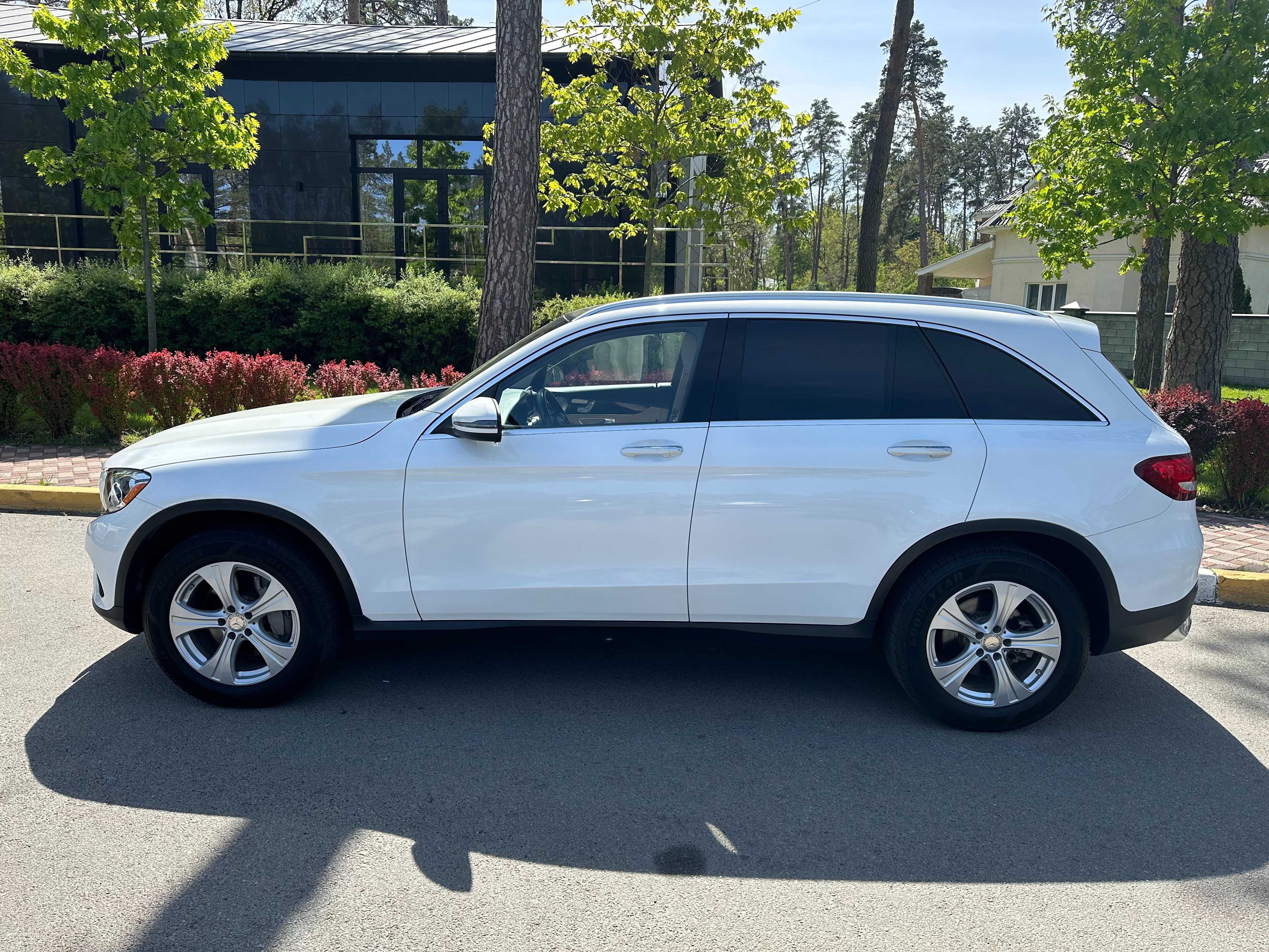 2016 Mercedes-Benz GLC 300