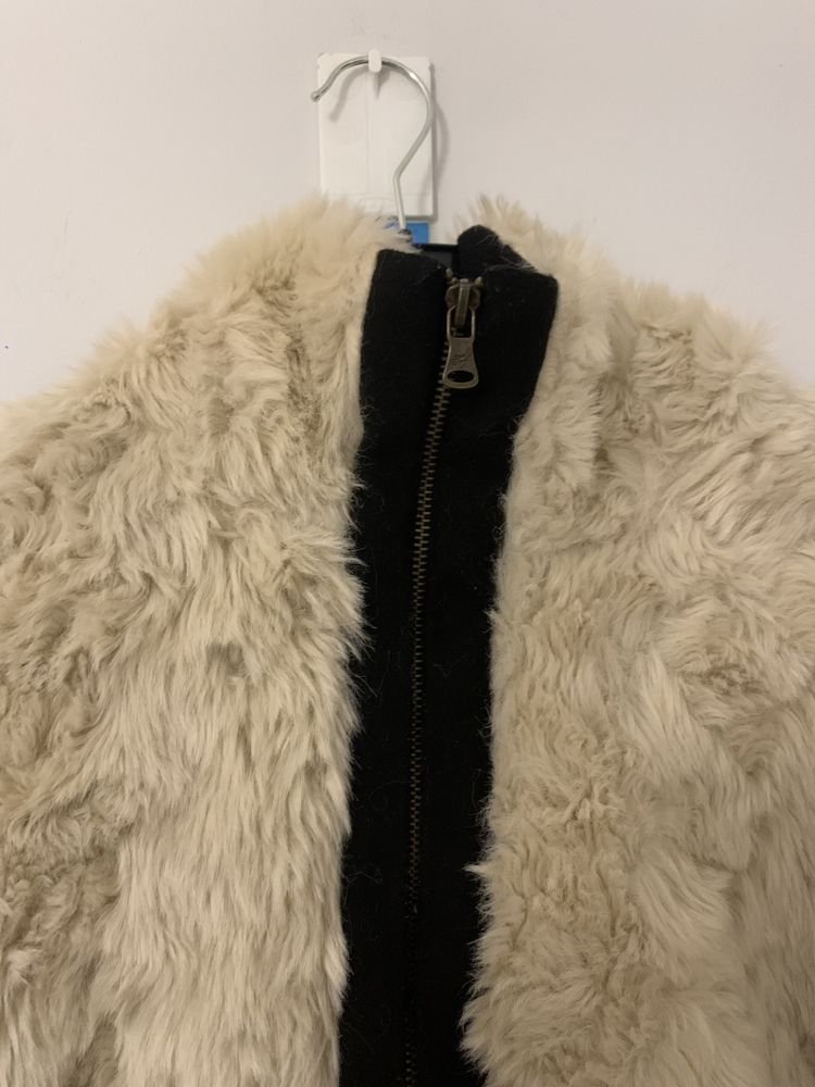 Casaco pelo Zara