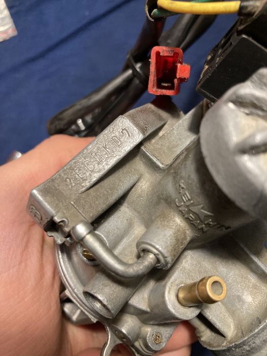 Продам оригинальный карбюратор Honda Dio 34,35 GBL читайте опис!!!