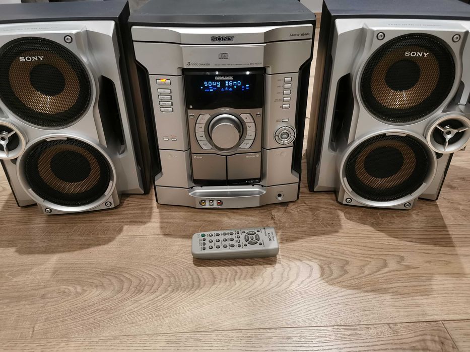 WIEŻA SONY MHC-RG220 + 2 kolumny + oryginalne pilot kasety sprawne