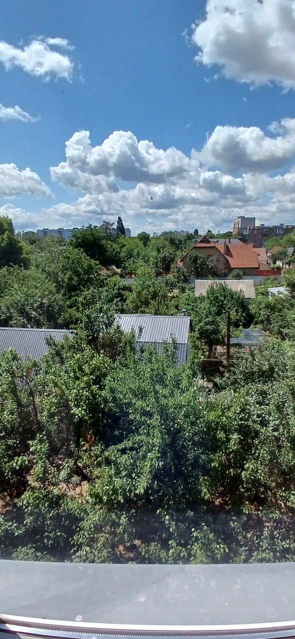 Здається 1-но.кім.кв. в тихому центрі міста, вул.Верхня Горова, 178
