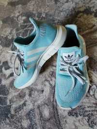 Adidas Mi Swift Run  lekkie buty do biegania jasnoniebieskie