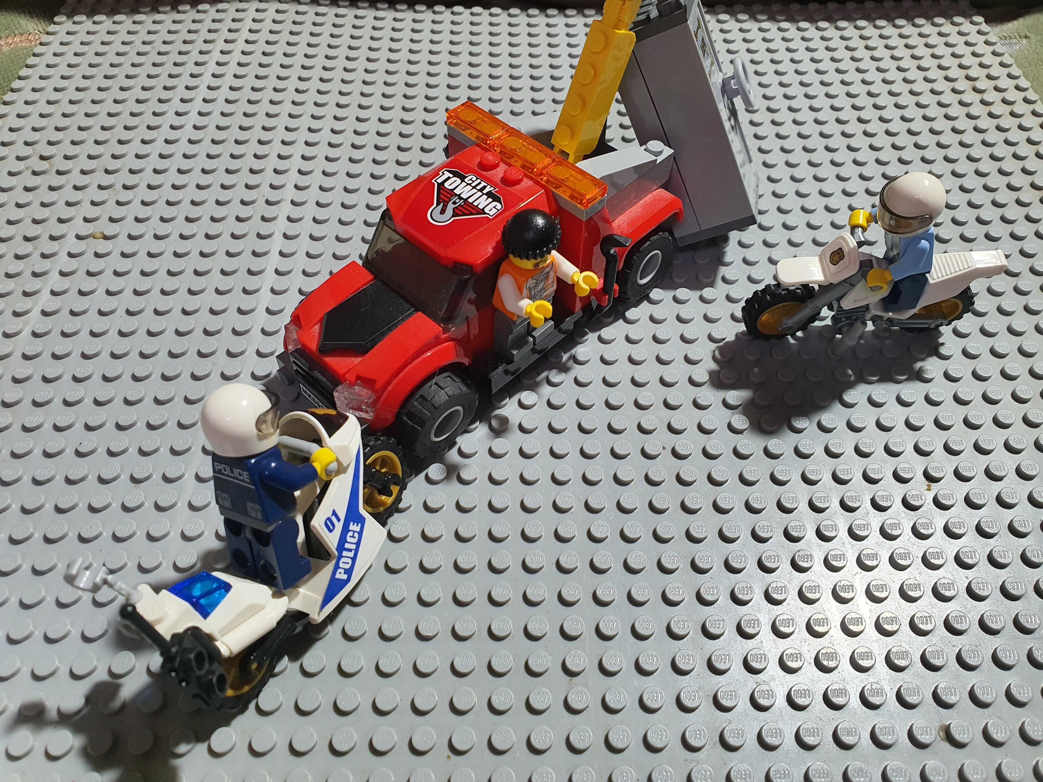 Lego 60137 Eskorta policyjna, LEGO® City