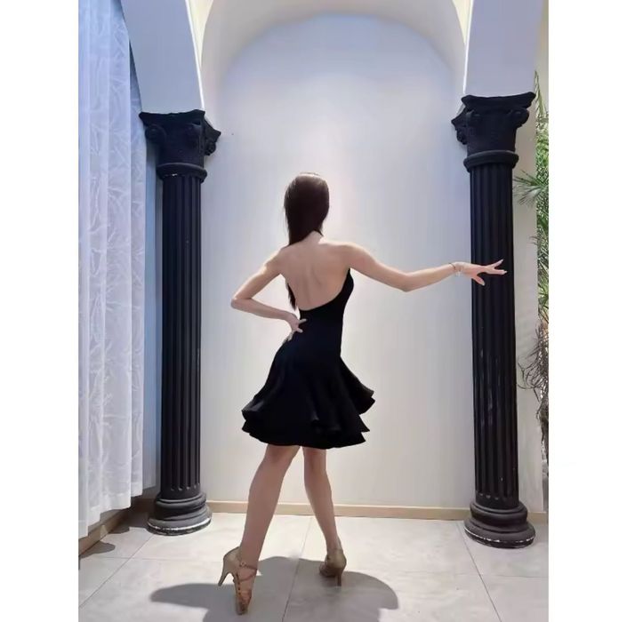 Сукня для бальних танців , латина