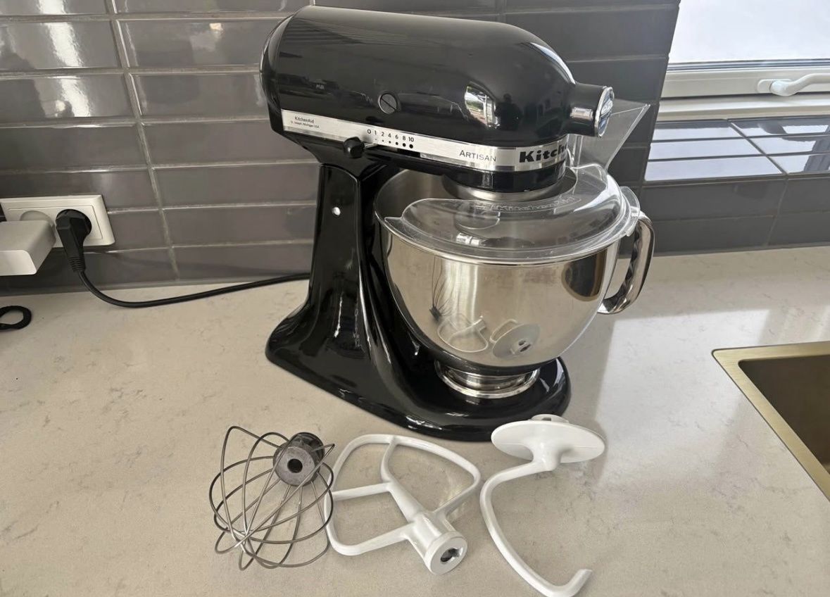 Планетарний міксер KitchenAid Artisan