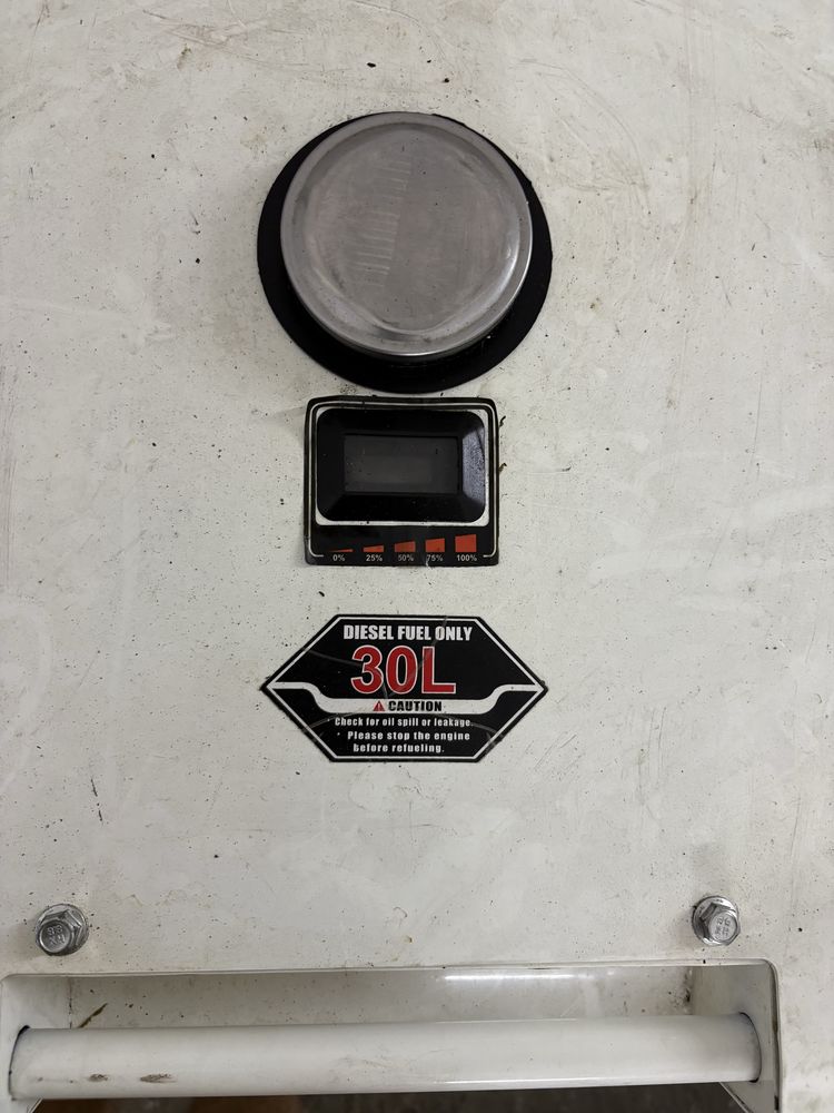 Продам генератор DG11000SE