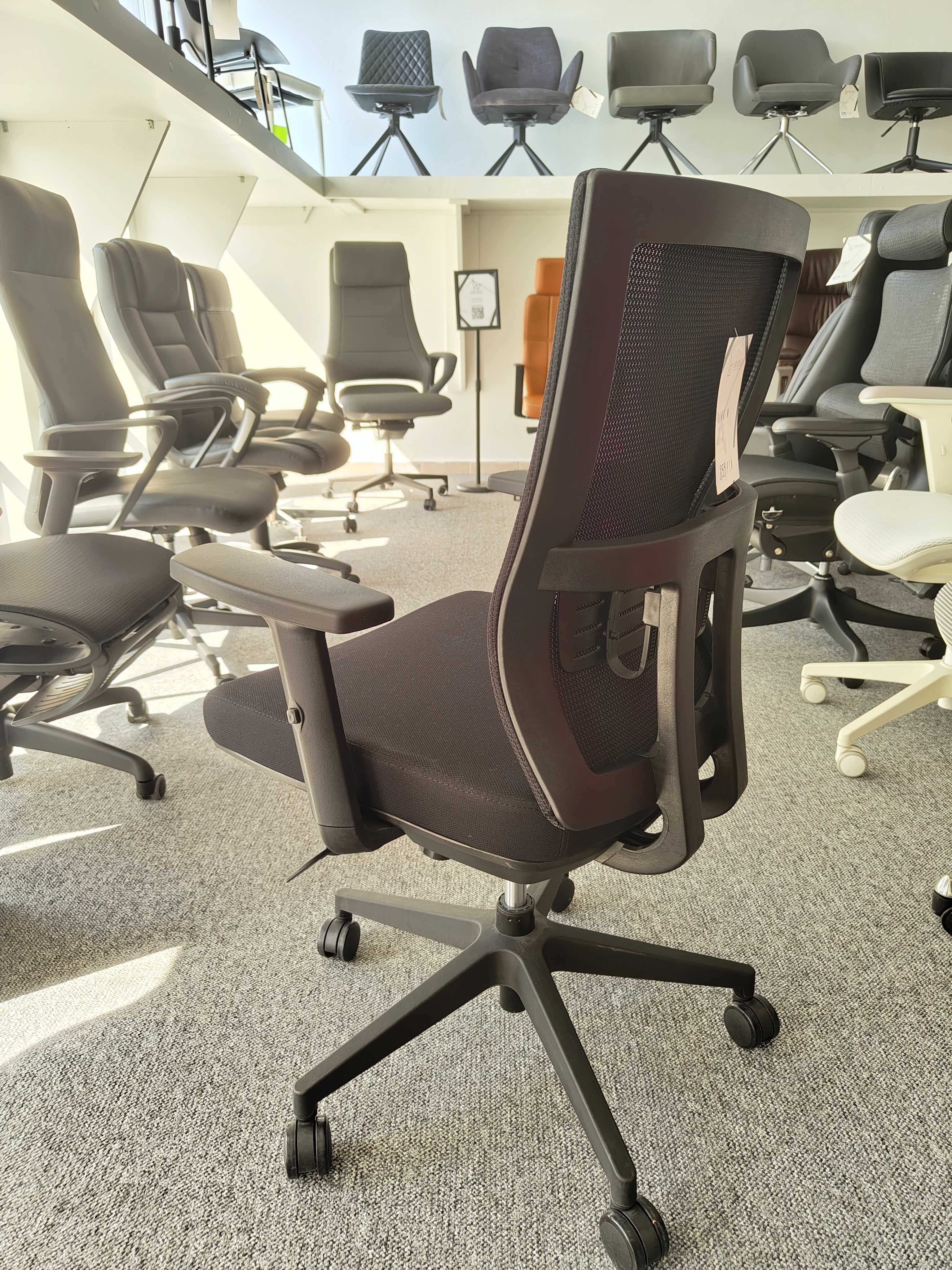 Fotel obrotowy, biurowy, ergonomiczny, krzesło do biura, obrotowe LINK