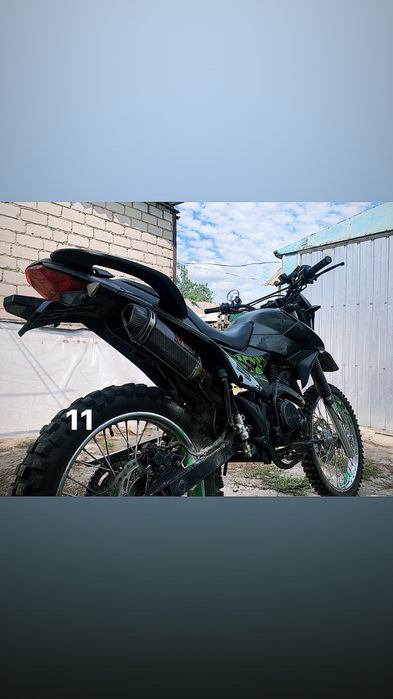 Продаю эндуро shineray 250 cc