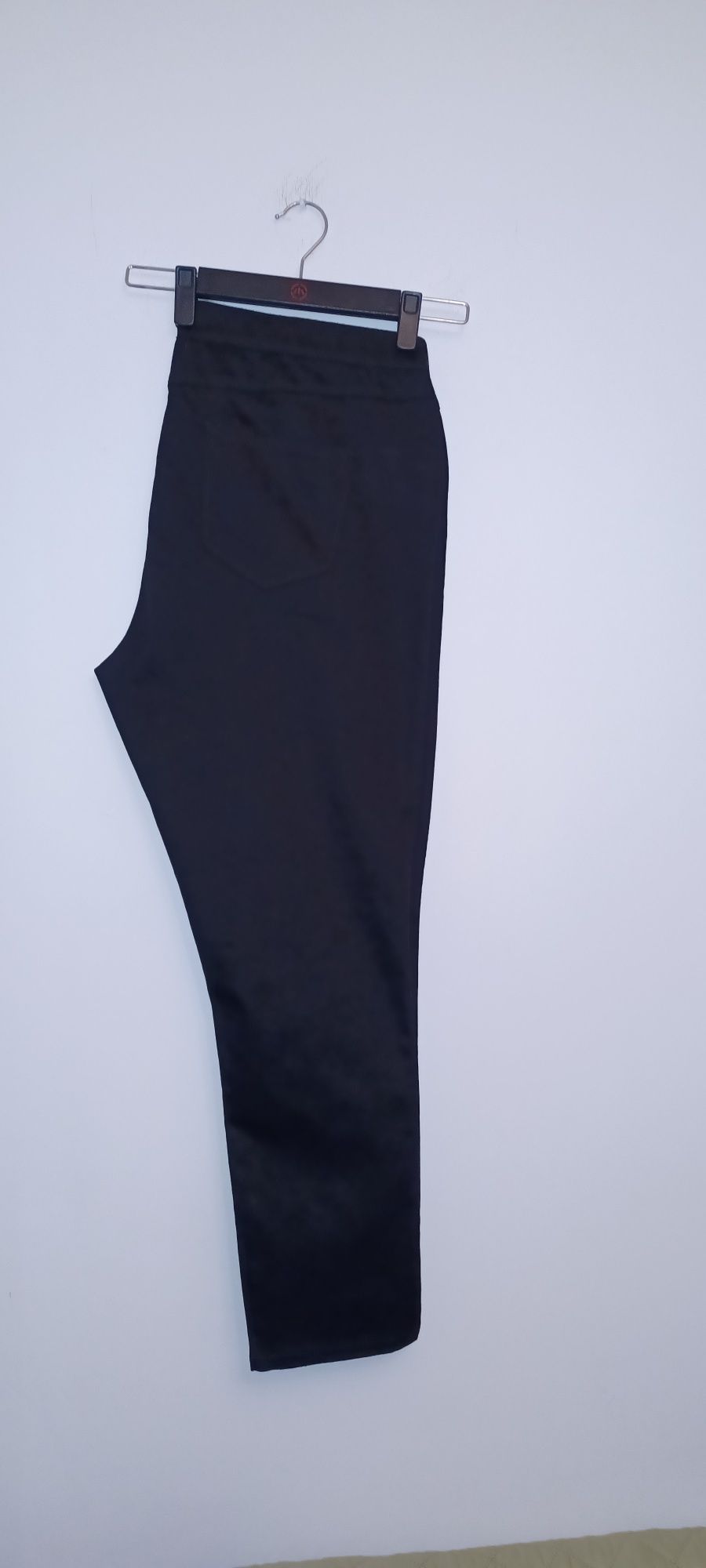 Spodnie nowe zwężane Jegging roz.48 czarne