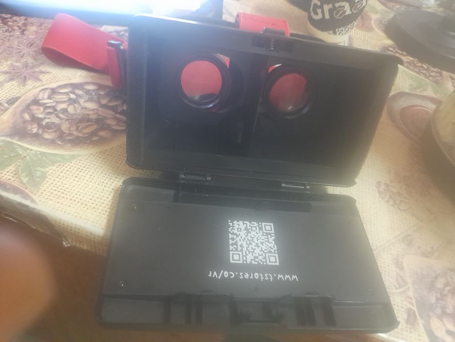 Очки виртуальной реальности!