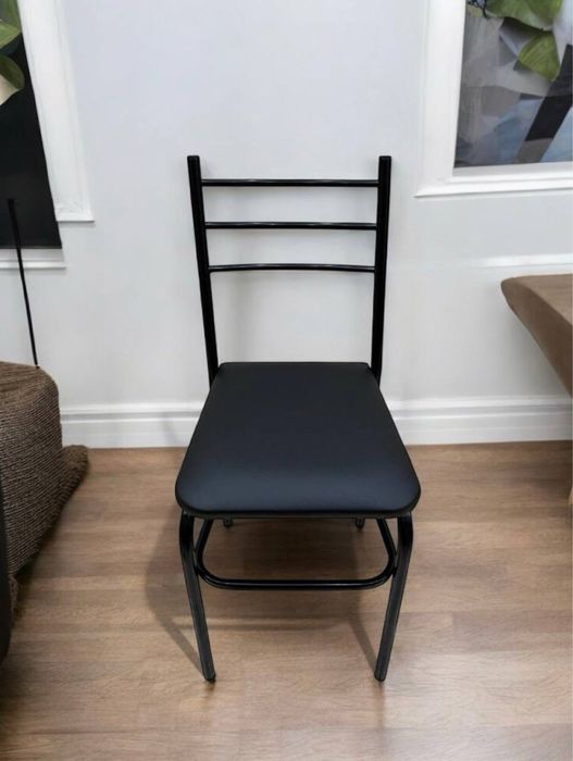 Стул кухоний Новий