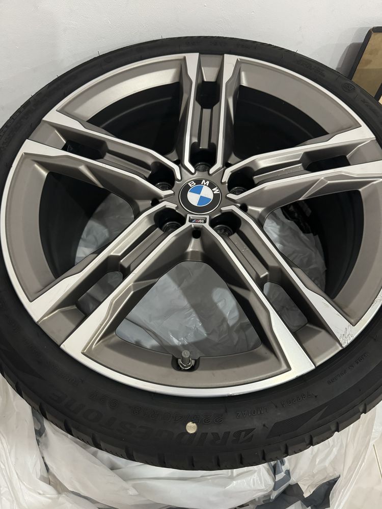 Jantes 18 com pneus BMW