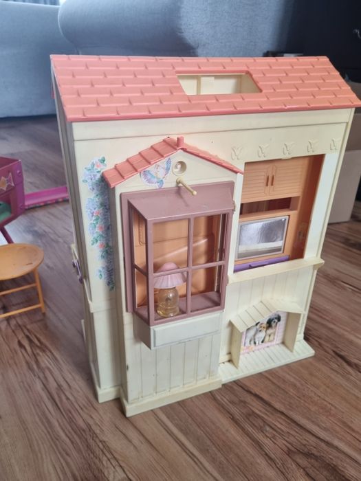 Stary rozkładany domek dla lalek Barbie lata 90-te