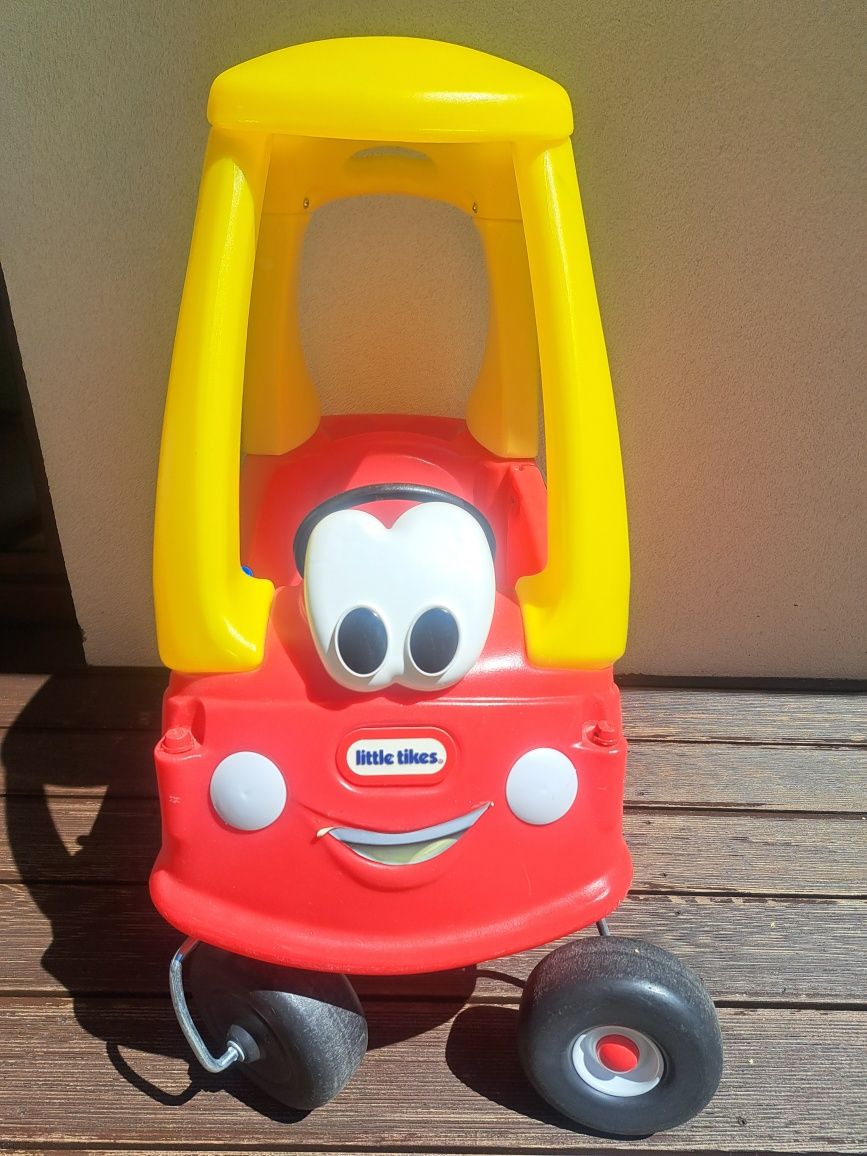 Samochód jeździk Little Tikes czerwony