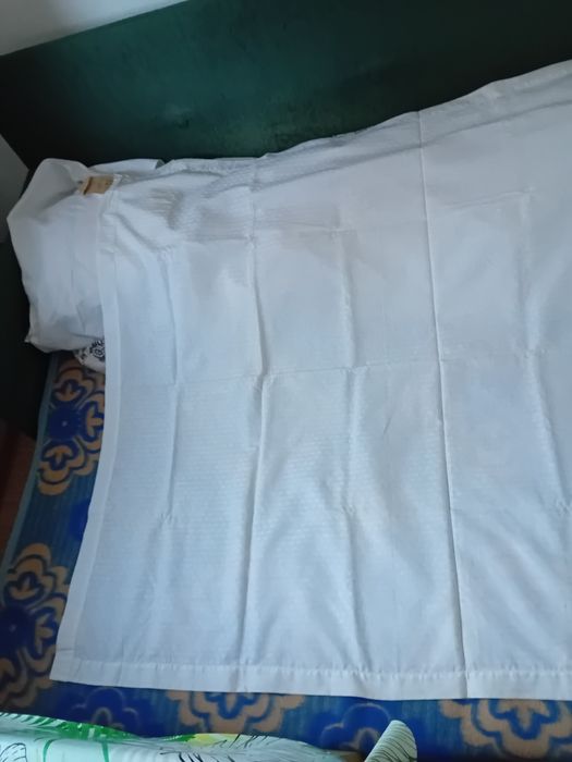 Obrus vintage biały. Nowy z metką.