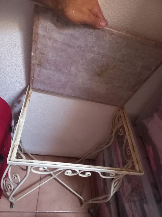 Mesa Apoio Ferro e Pedra