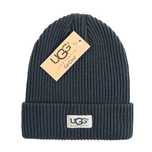 Зимова шапка UGG