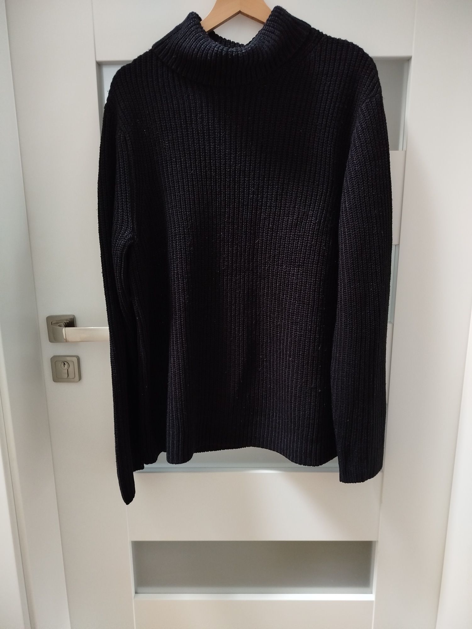 Sweter męski, golf