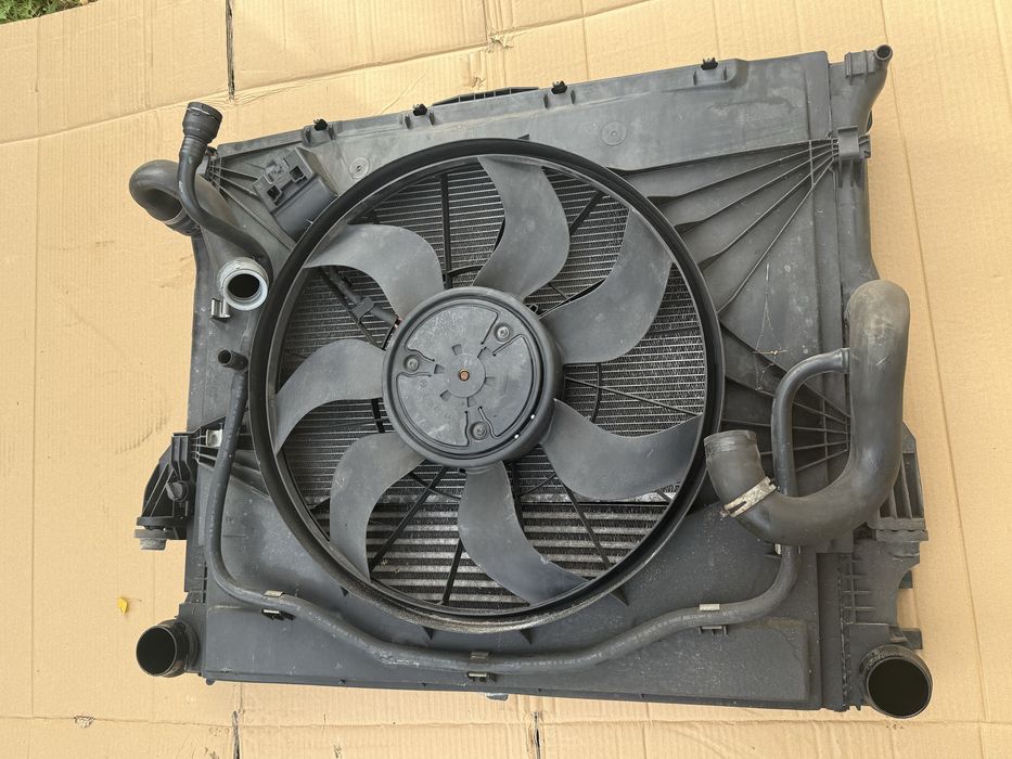 Komplet chłodnic wiatrak 2.2 Vito W447 Mercedes