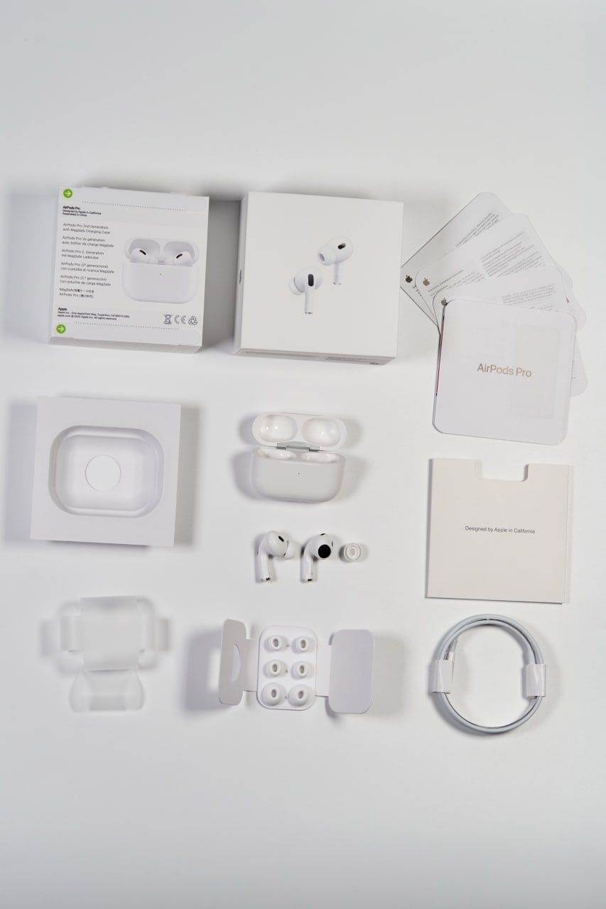 Apple Airpods Pro 2 з чохлом
