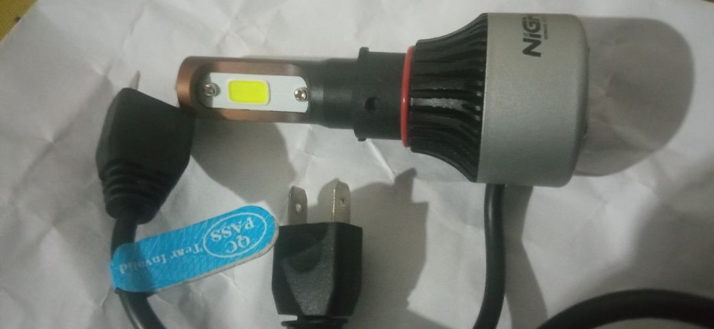 Lâmpada LED H7 (efeito xenon com canbus)