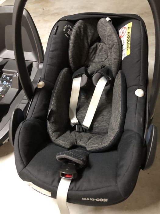 Fotelik nosidełko Maxi-Cosi Pebble Pro 1 + baza Familly Fix 3