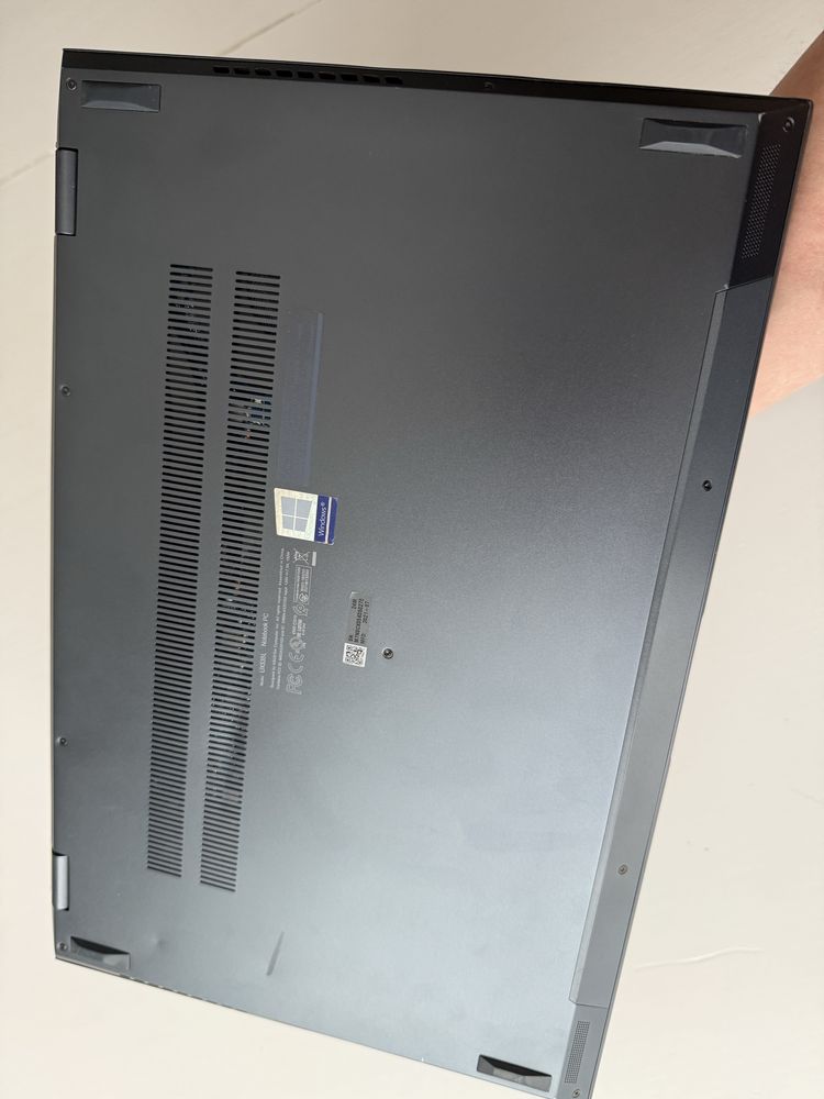 Laptop do gier Asus ZenBook Pro 15 UX535 i5-10gen 16GB 1TB SSD 4K OLED