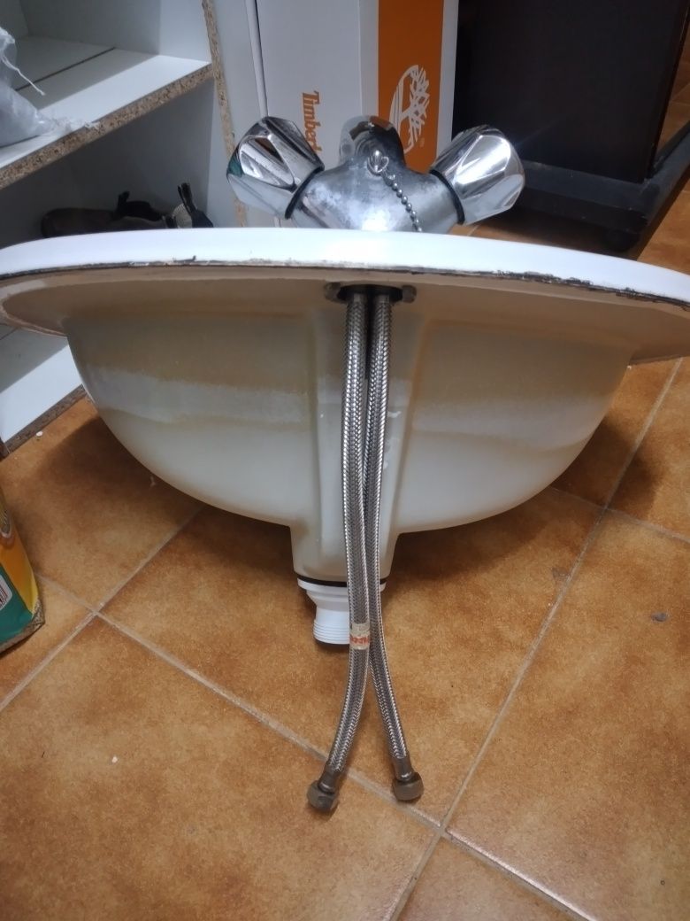 Vende-se lavatorio