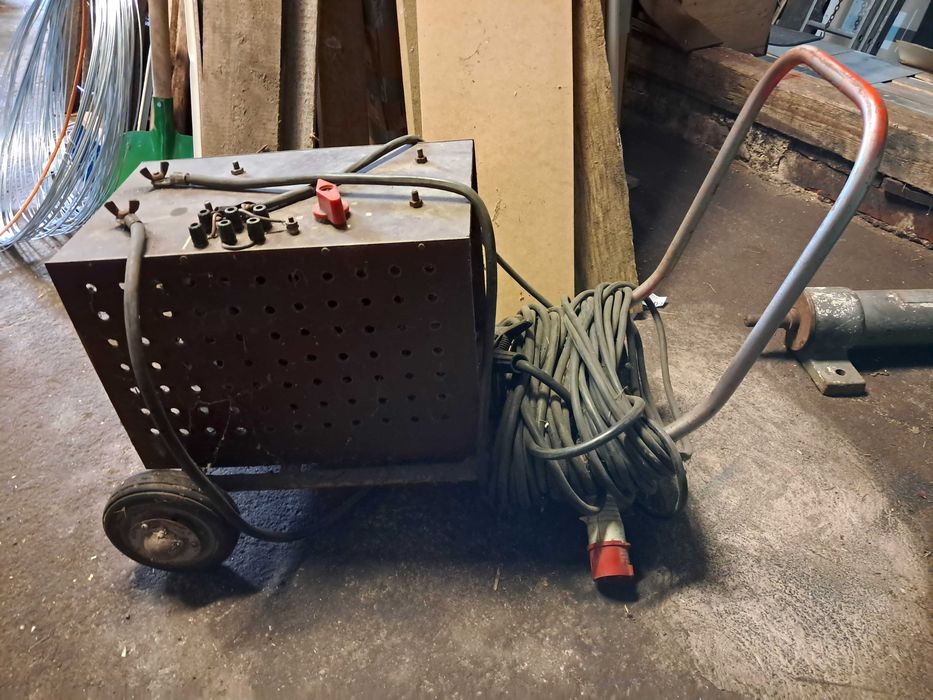 spawarka transformatorowa  na 3-faze, 380V z PRL, kompletna