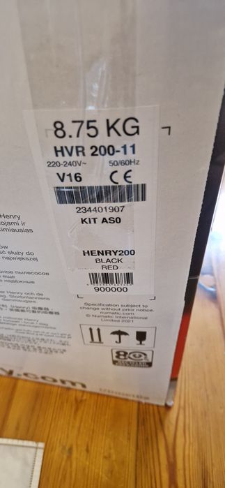 Odkurzacz HENRY  200