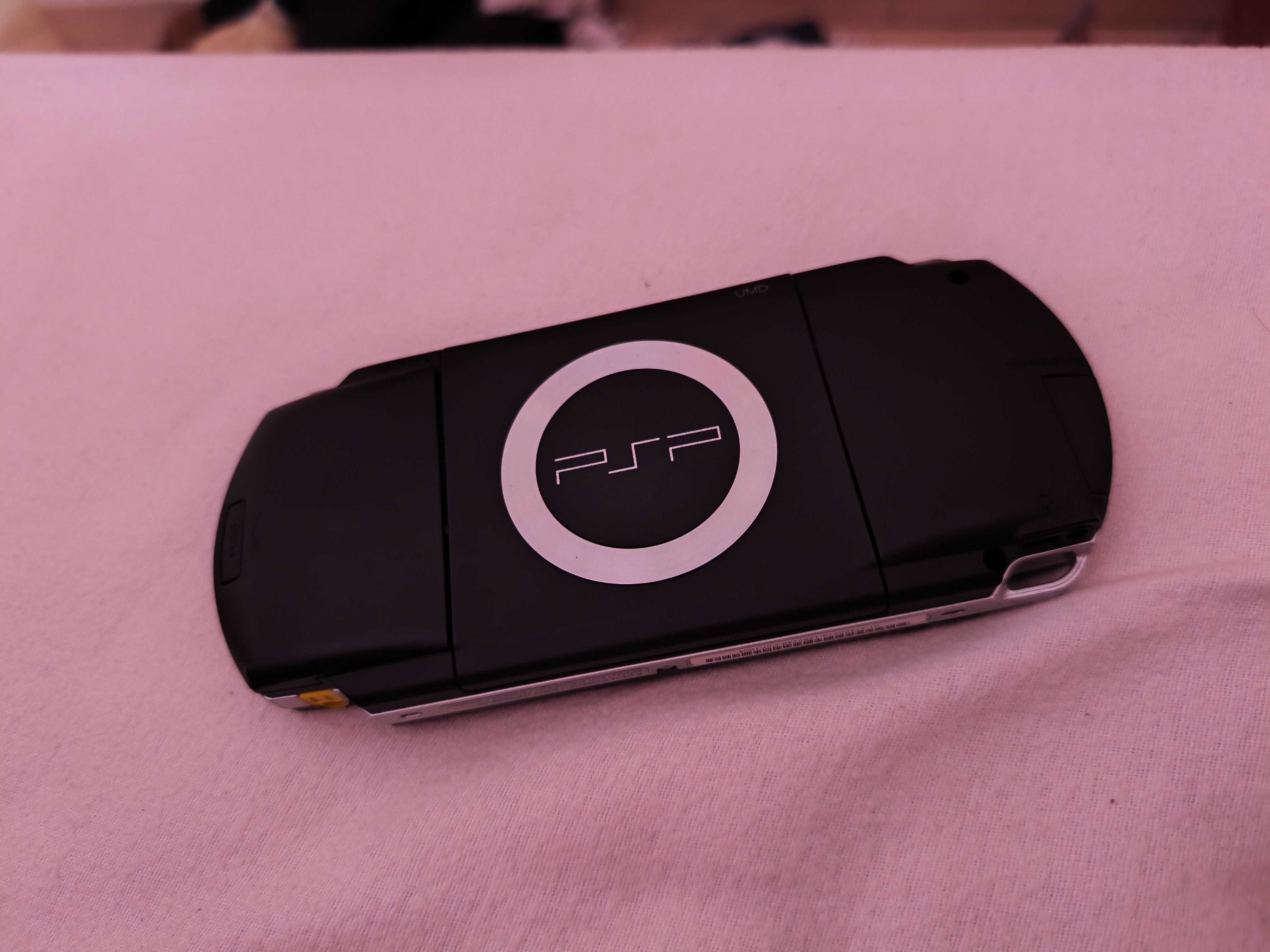 Vendo PSP 1004 usada em muito bom estado