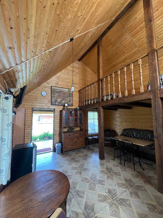 Продаж земельної ділянки 115сот з відпочинковим комплексом, с. Вовчухи