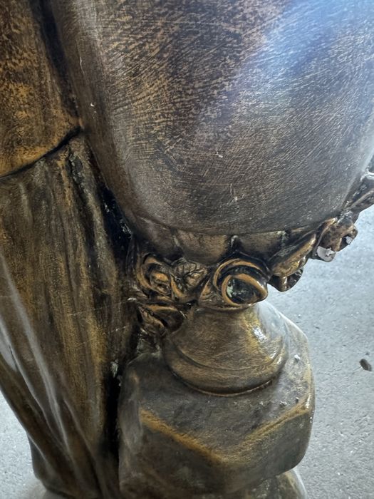 Estátua de interior