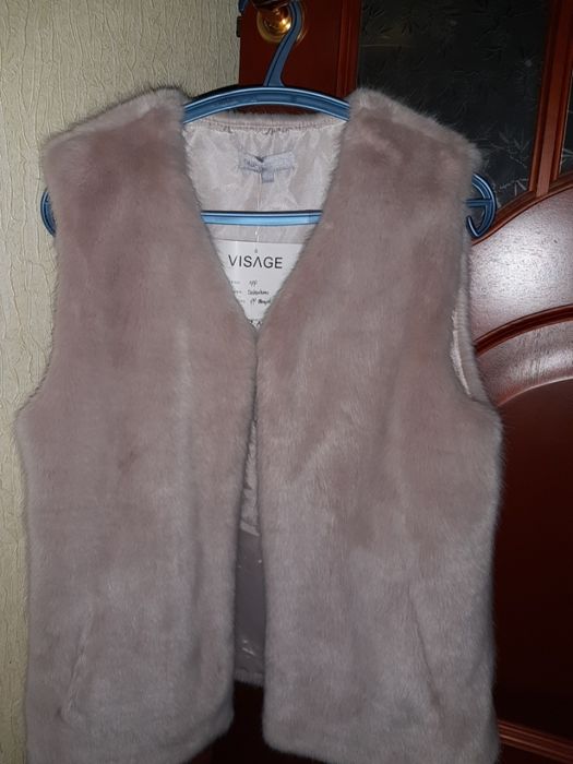 Жилетка     меховая