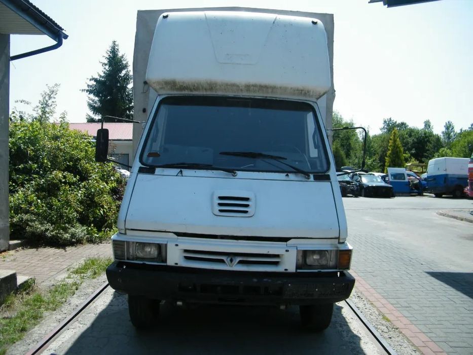Renault Messenger (B120-35) [88KW/120KM] 2.8 D. Całe na części