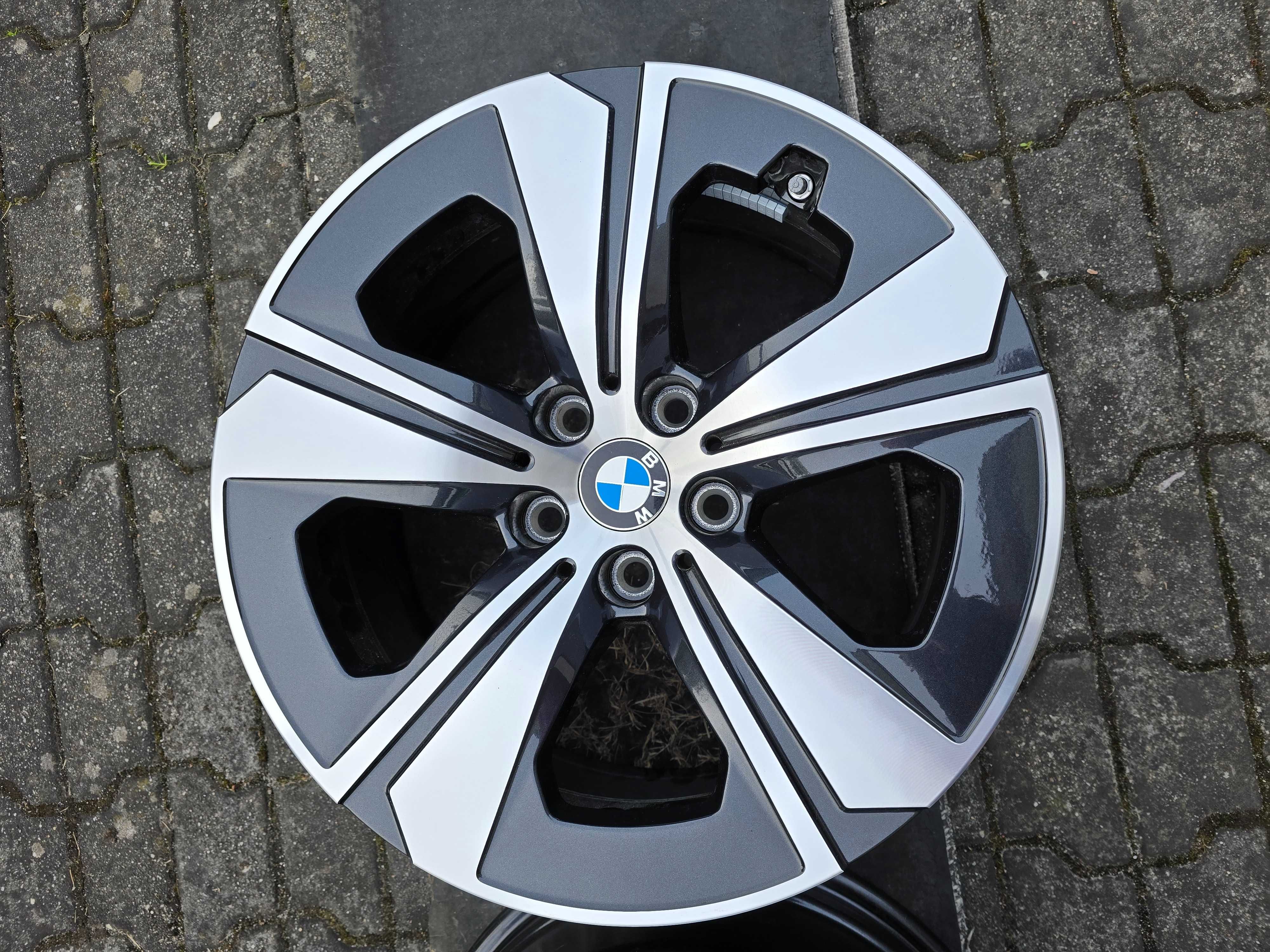 Felgi aluminiowe oryg. BMW 4 17 cali 7.1/2Jx17H2 IS ET 30 TPMS