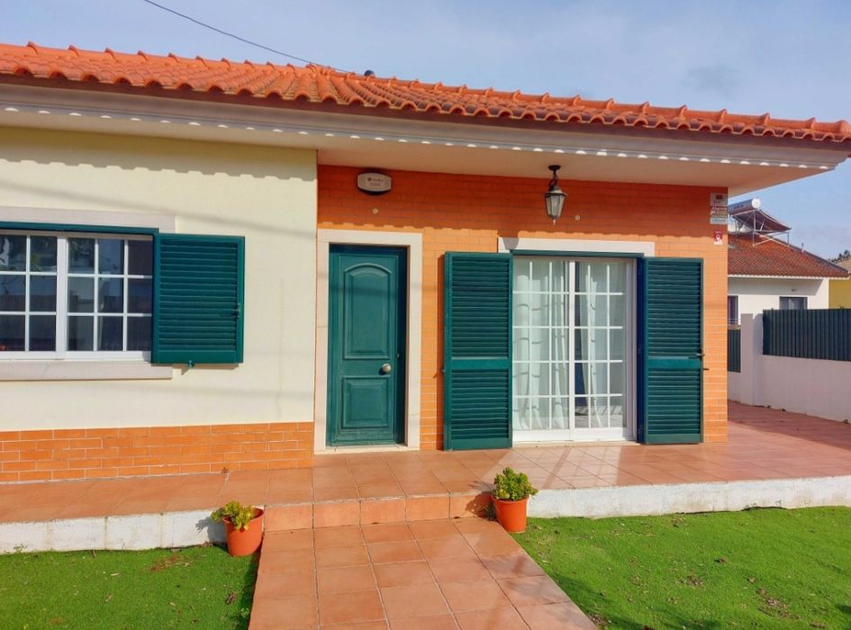 Moradia t2 em Charneca da Caparica para arrendar