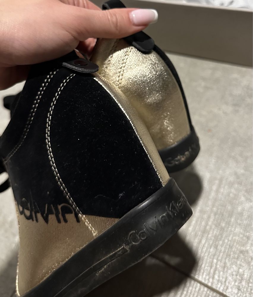 Sneakers kryty koturn oryginalne marka Calvin Klein 38