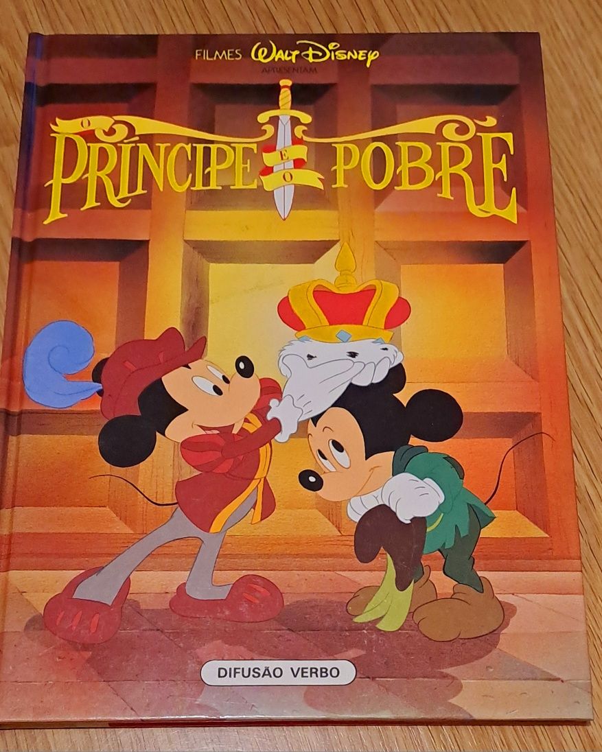 Livros com Histórias da Walter Disney