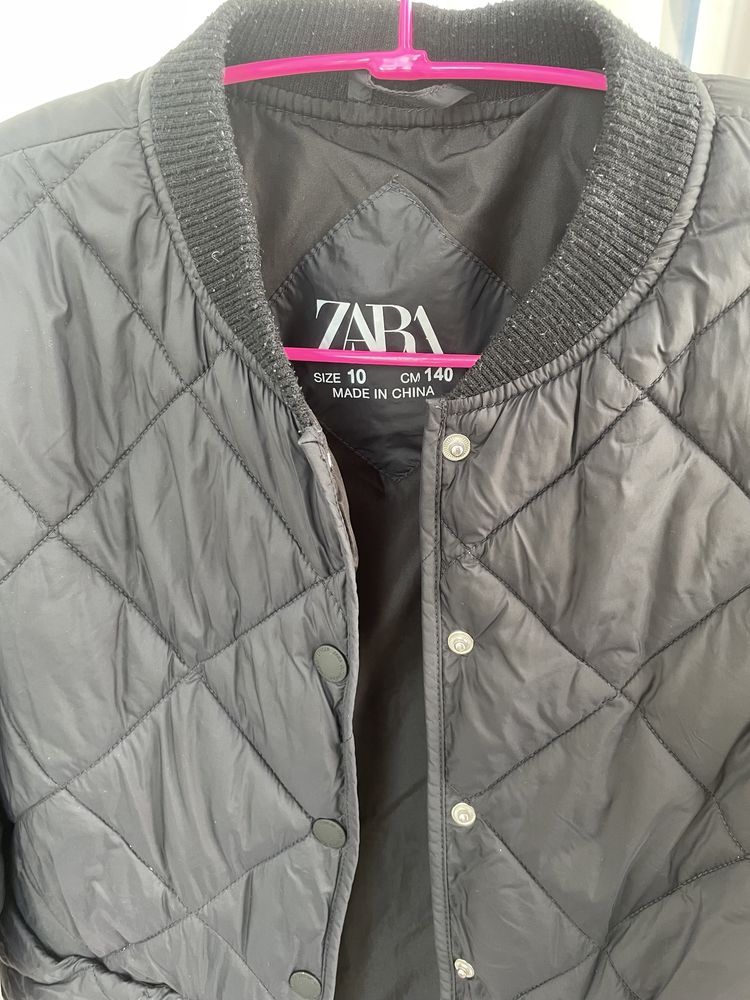 Продам куртку демесезонну Zara