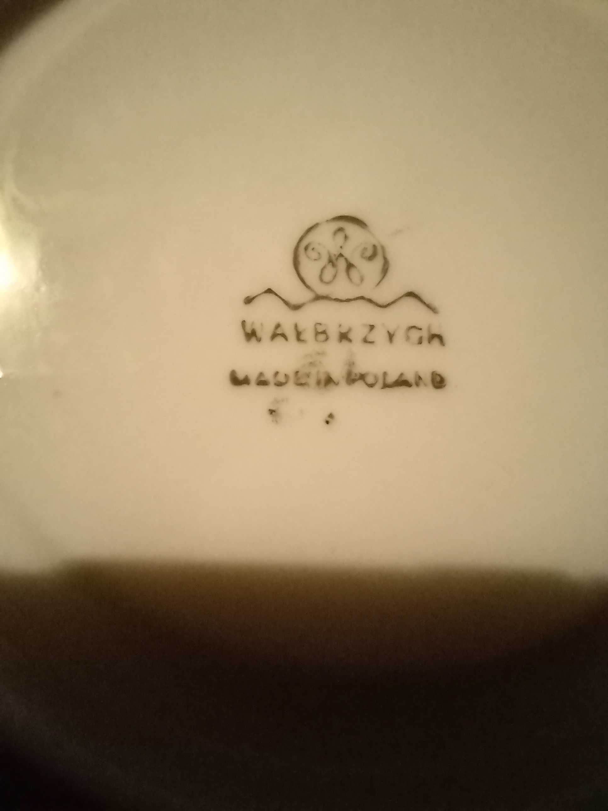 Zabytkowa porcelana z Wałbrzycha - zestaw kawowy