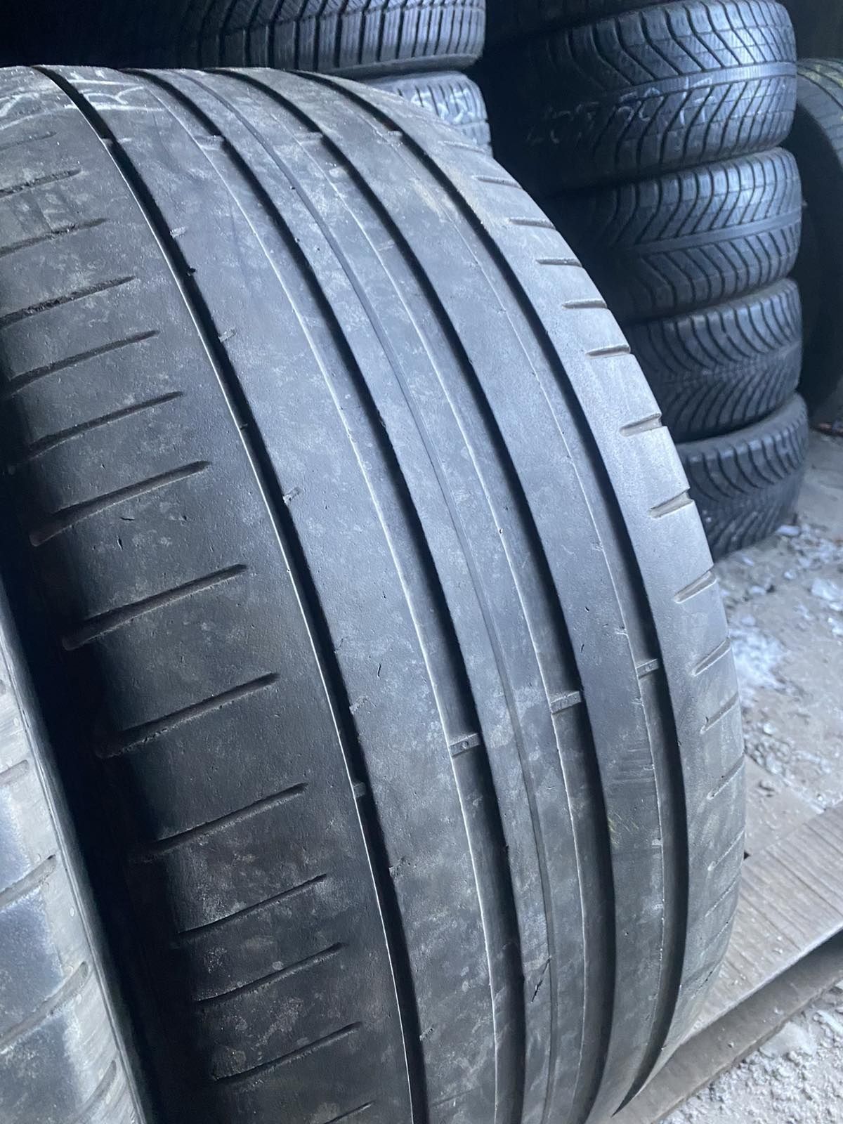 275.40.20 Pirelli 2шт лето БУ склад шины резина из Европы 40 R20 RFT