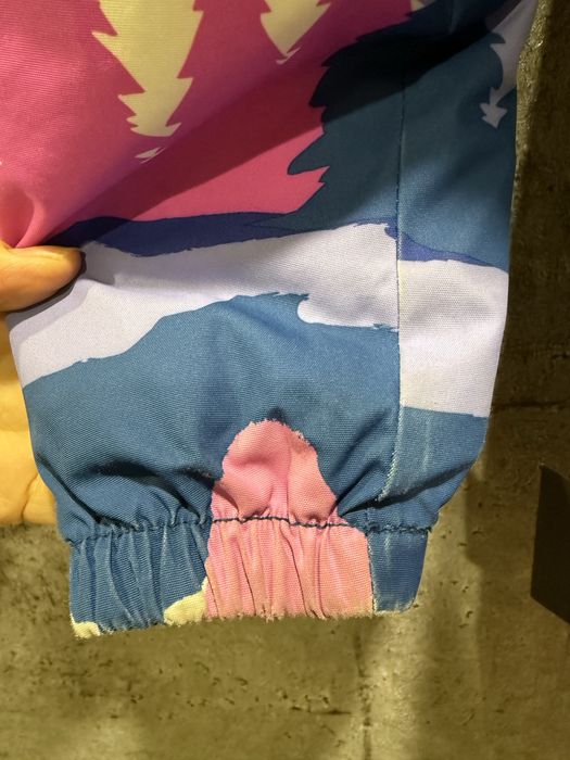 Продам зимову куртку Lassie by Reima