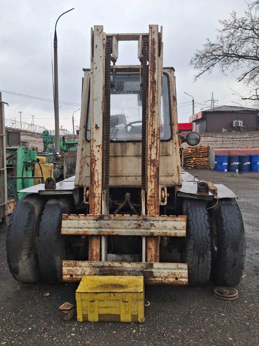 Погрузчик Львовский