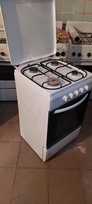 Газовая плита кристал . Нова модель